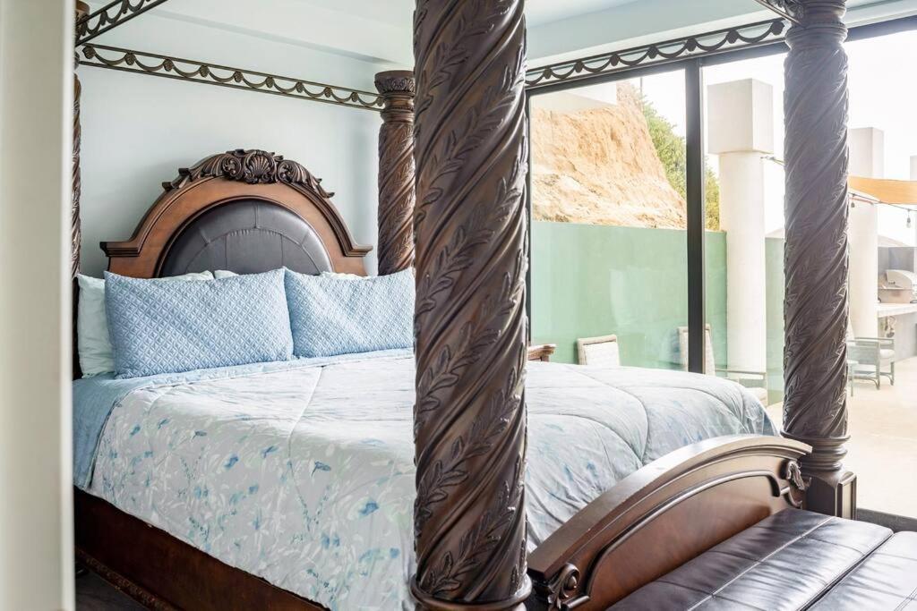 Primo Tapia Triton'S Playhouse Beachfront מראה חיצוני תמונה