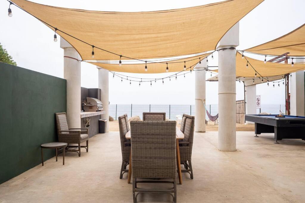 Primo Tapia Triton'S Playhouse Beachfront מראה חיצוני תמונה