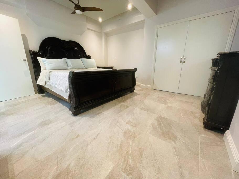 Primo Tapia Triton'S Playhouse Beachfront מראה חיצוני תמונה